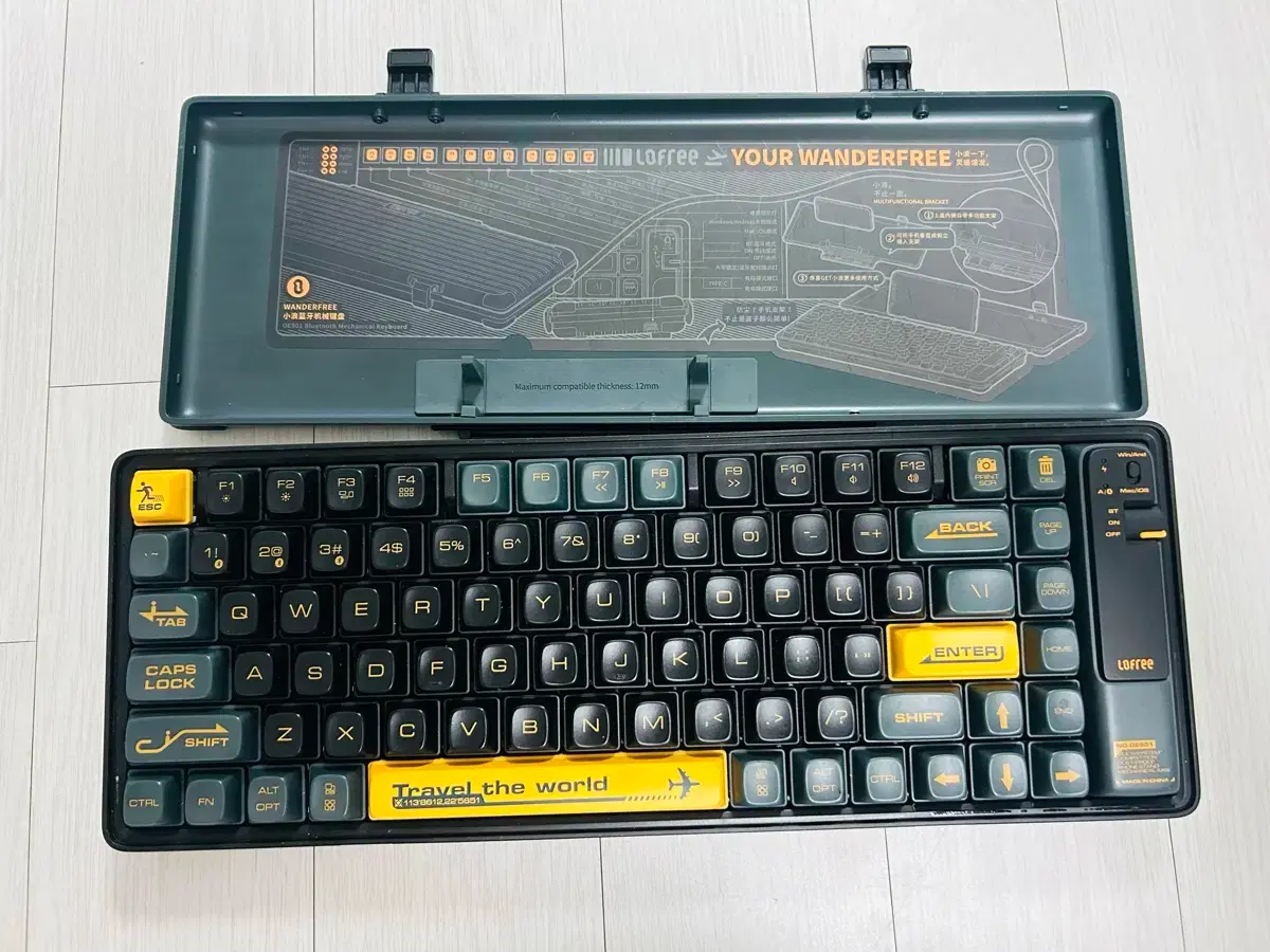 Lofree Flow 2 - 68 key, Surfer switch (linear), Silver #로프